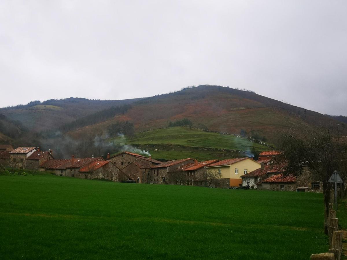 Posada Rural Penasagra Quintanilla Exterior foto